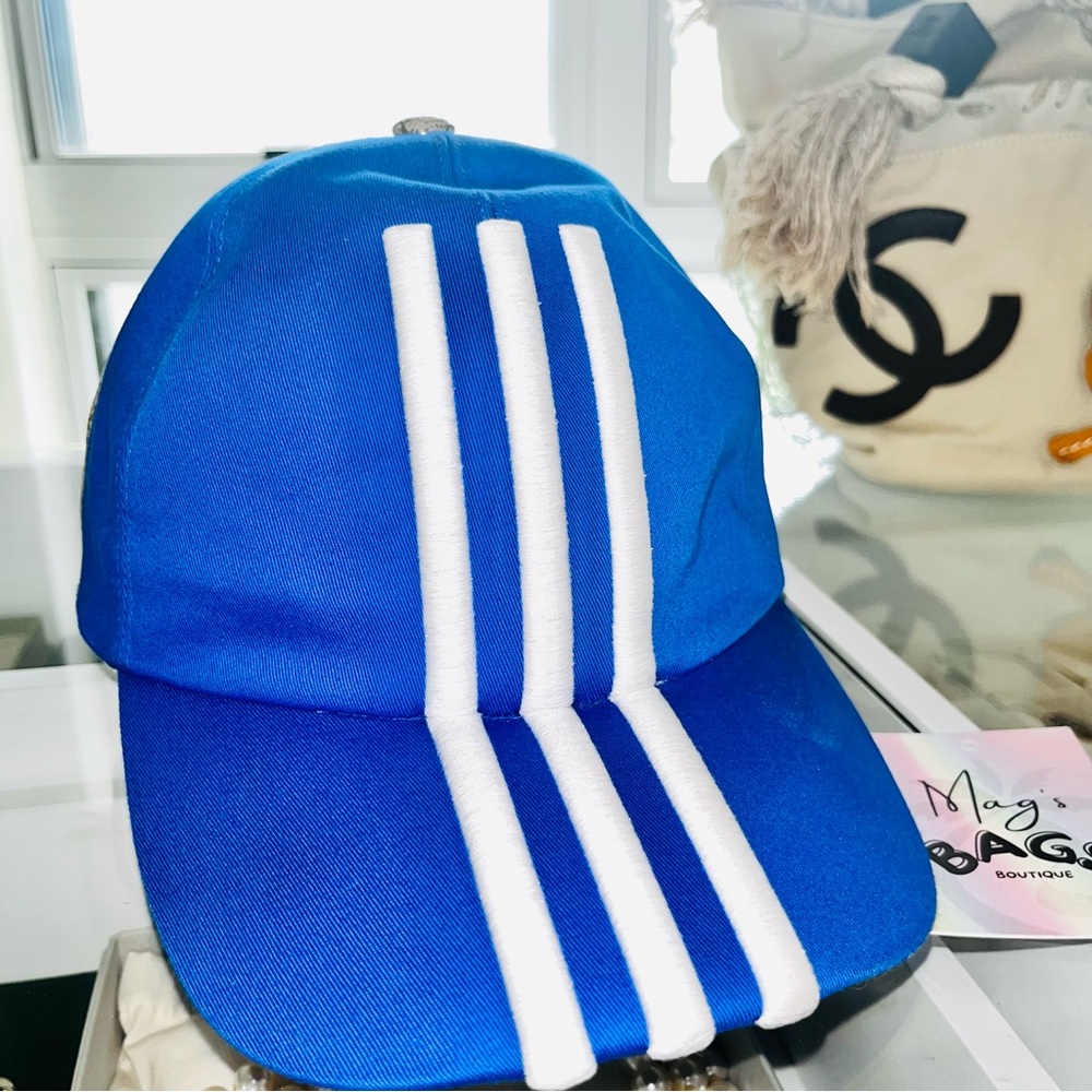 Gucci x Adidas: Double-Sided GG Monogram Limited Edition Cap Hat - Picture 9 of 16